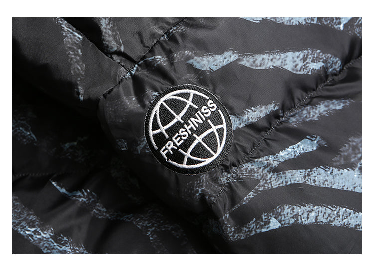 Cassies „Underworld Puffer“ – auffällige Streetwear-Winterjacke