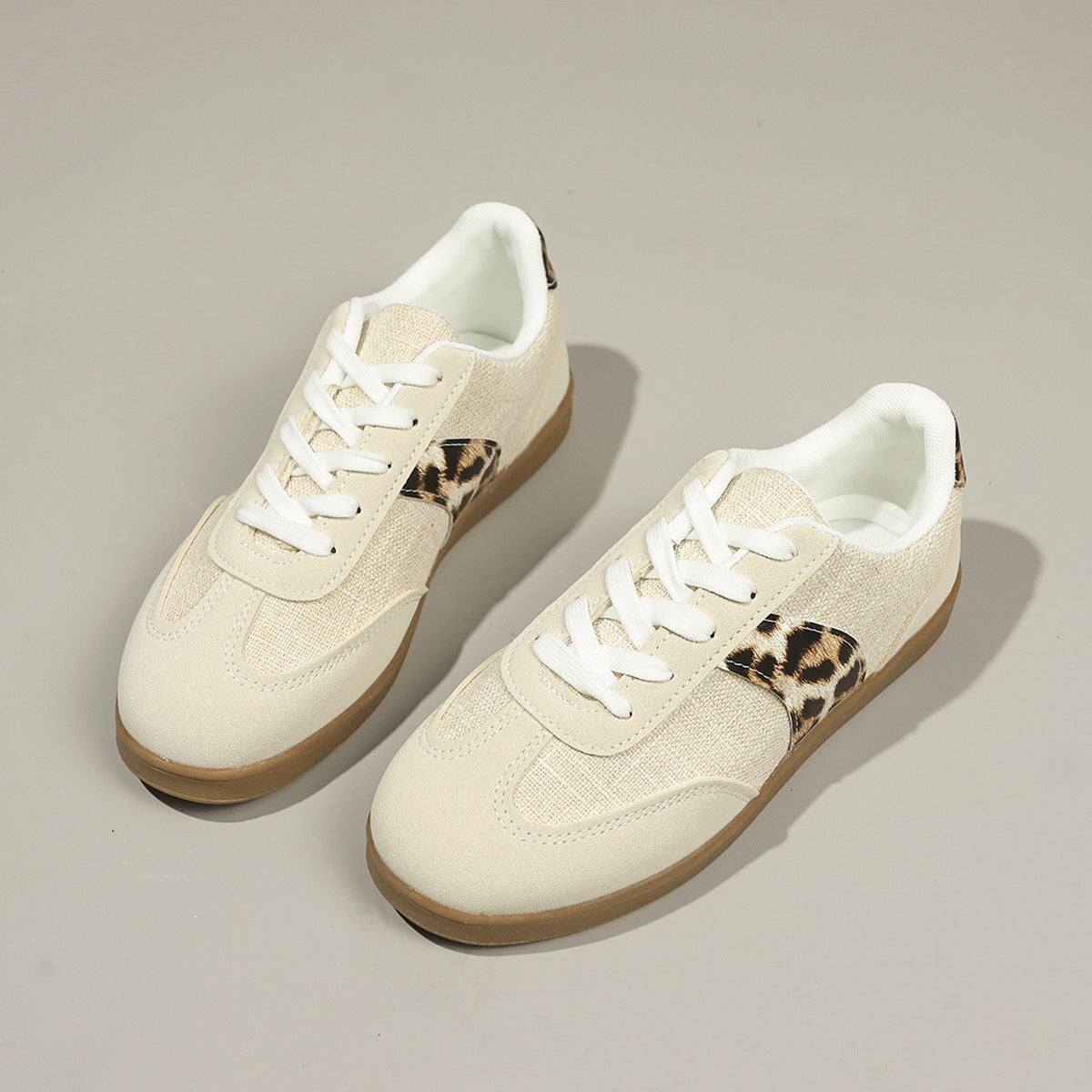 Cassies “Urban Wild” – Trend-Sneaker mit Leopard-Akzent