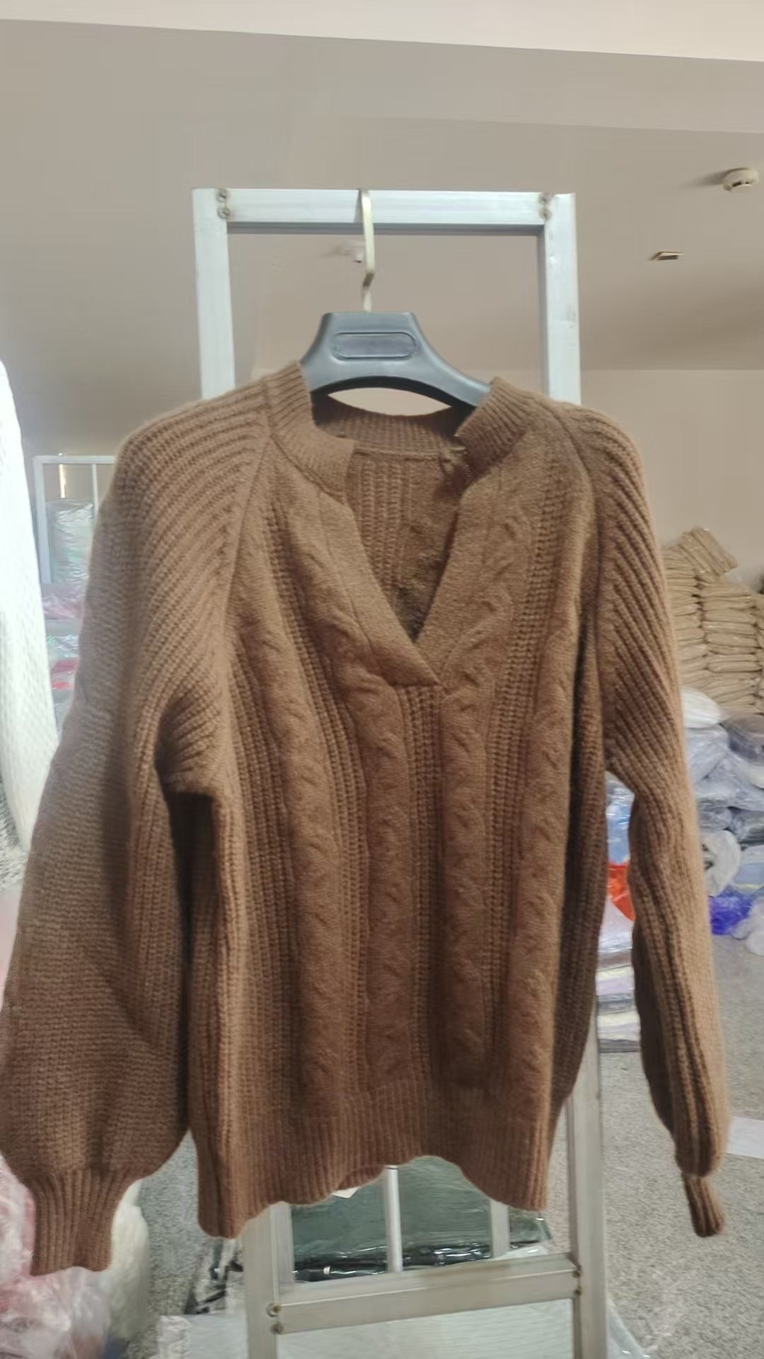 Cassies “CozyCharm” – Strickpullover mit Ballonärmeln